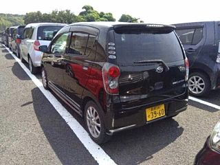 DAIHATSU MIRA 2010