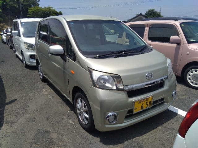 DAIHATSU MOVE 2013