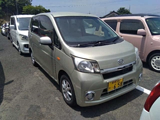 DAIHATSU MOVE 2013