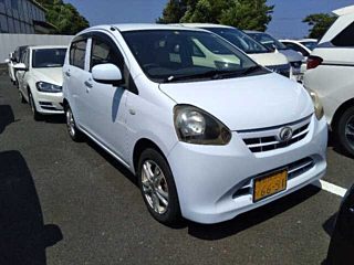 DAIHATSU MIRA E S 2012