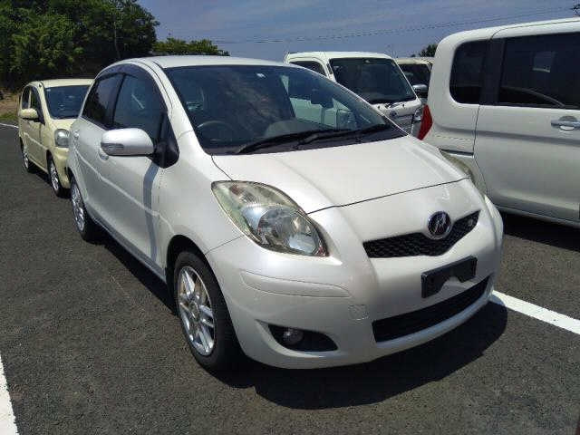 TOYOTA VITZ 2008