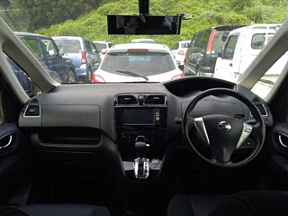 NISSAN SERENA 2012