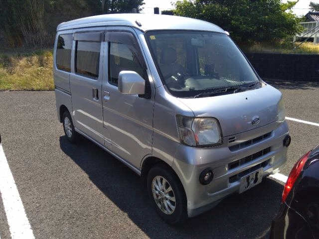 DAIHATSU HIJET VAN 2013