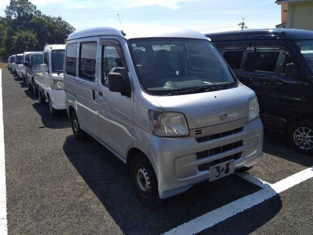 DAIHATSU HIJET VAN 2016