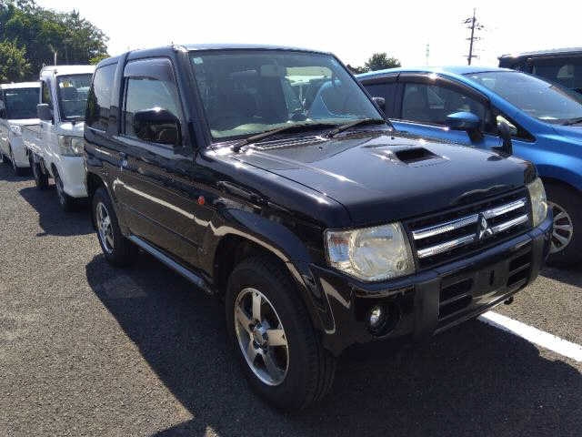 MITSUBISHI PAJERO MINI 2012