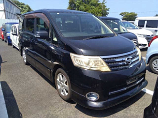 NISSAN SERENA 2010