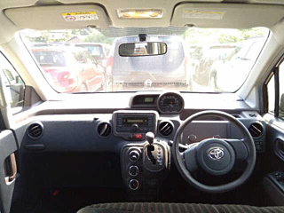 TOYOTA SPADE 2012