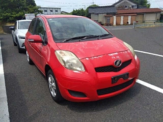 TOYOTA VITZ 2010