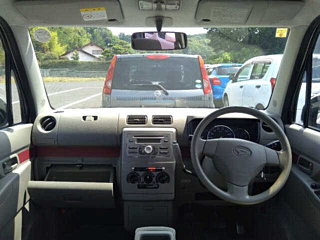 DAIHATSU MOVE CONTE 2010
