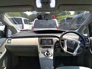 TOYOTA PRIUS 2010