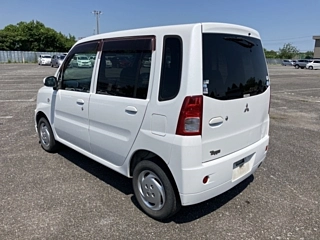 MITSUBISHI TOPPO 2010