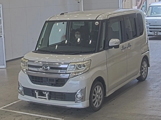 DAIHATSU TANTO 2014
