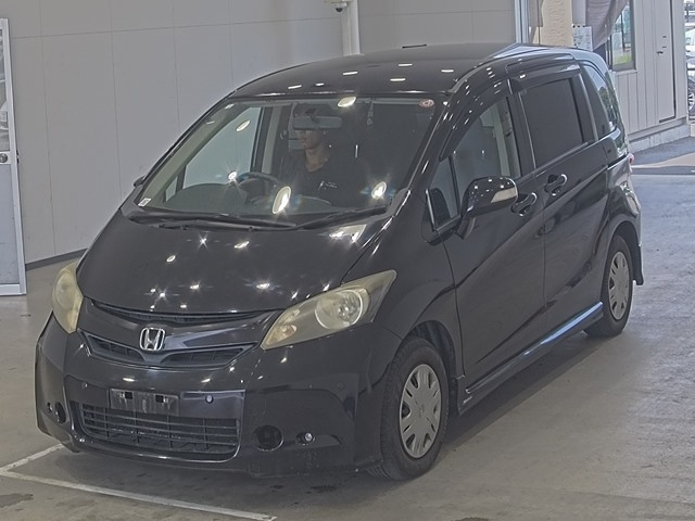HONDA FREED 2010