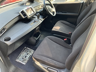 HONDA FREED 2011