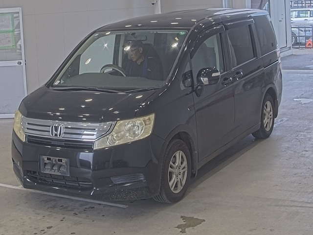 HONDA STEP WAGON 2010