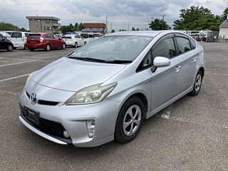 TOYOTA PRIUS 2013