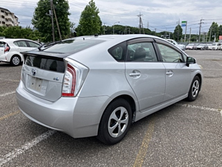 TOYOTA PRIUS 2013