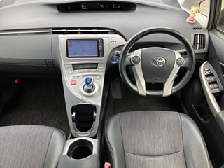 TOYOTA PRIUS 2013
