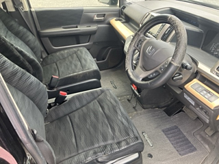HONDA STEP WAGON 2012