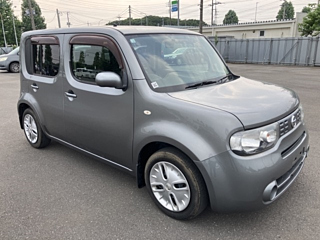 NISSAN CUBE 2010