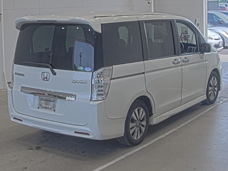 HONDA STEP WAGON 2012