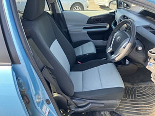 TOYOTA AQUA 2012