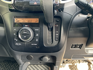 SUZUKI SOLIO 2013