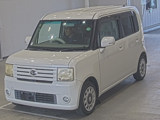DAIHATSU MOVE CONTE 2010
