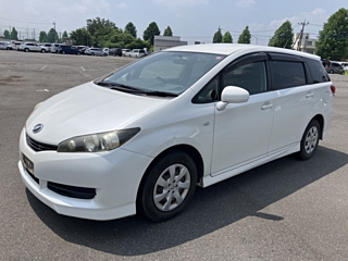 TOYOTA WISH 2010