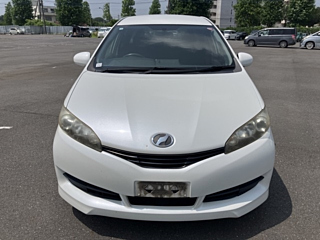 TOYOTA WISH 2010