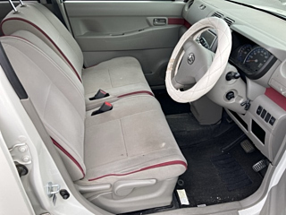 DAIHATSU MOVE CONTE 2010