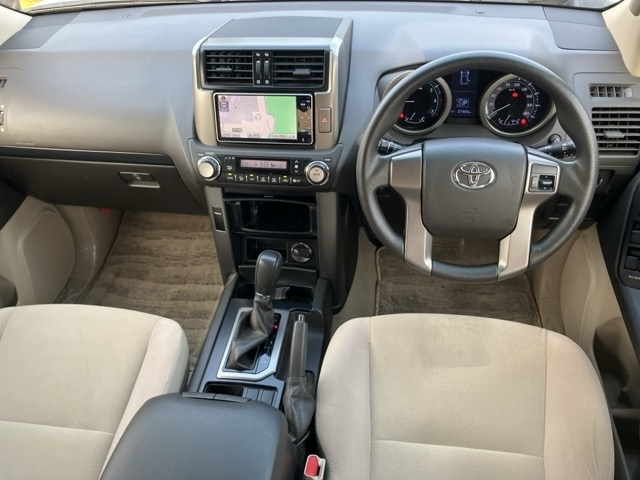 TOYOTA LAND CRUISER PRADO 2010
