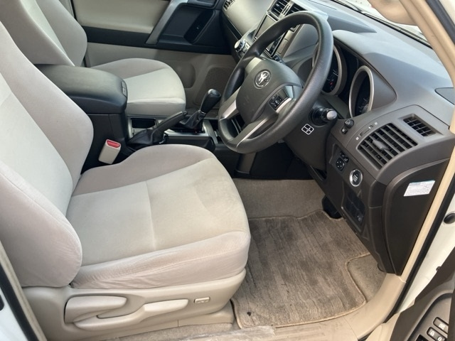TOYOTA LAND CRUISER PRADO 2010