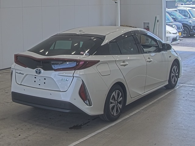 TOYOTA PRIUS PHV 2020