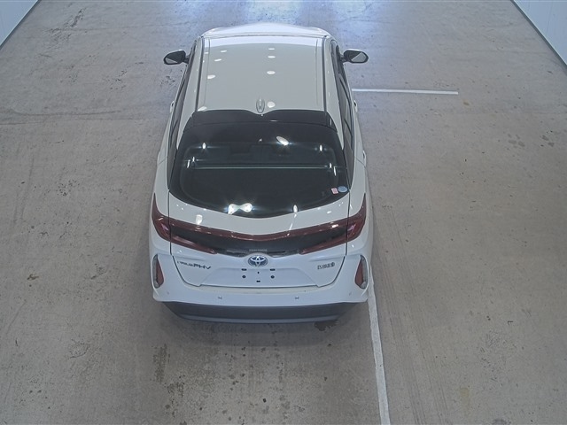TOYOTA PRIUS PHV 2020