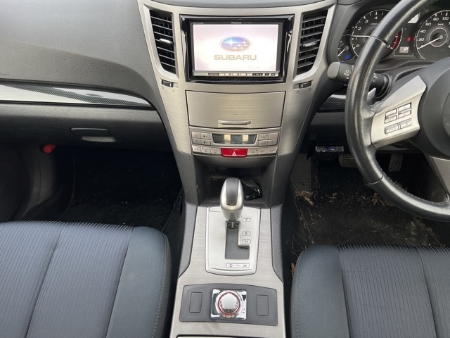 SUBARU LEGACY B4 2010