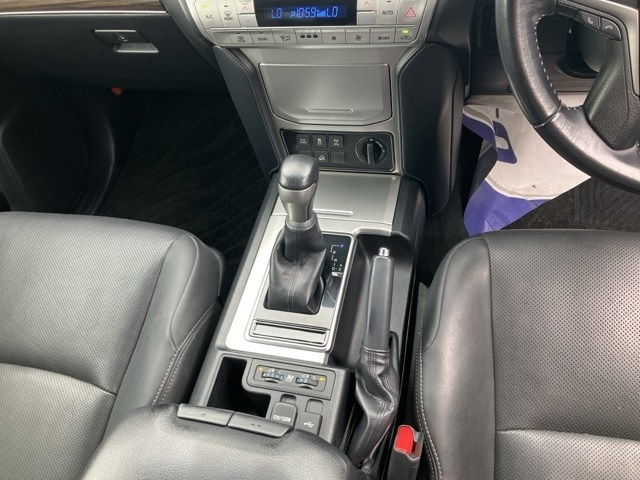 TOYOTA LAND CRUISER PRADO 2020