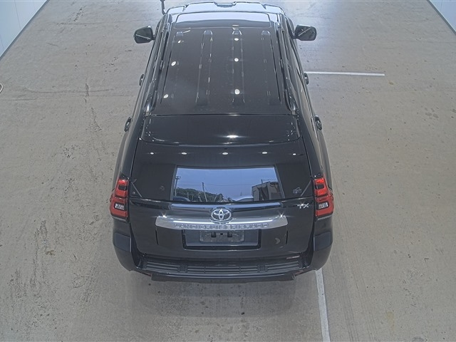TOYOTA LAND CRUISER PRADO 2018