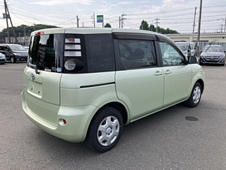 TOYOTA SIENTA 2010