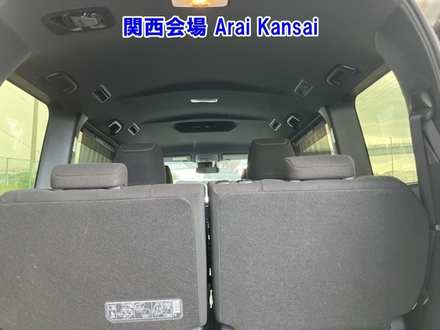 TOYOTA ESQUIRE 2019