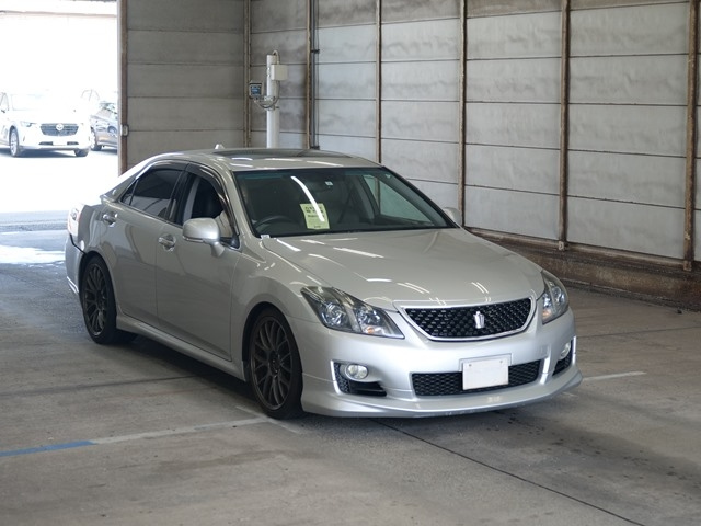 TOYOTA CROWN 2009