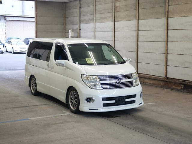 NISSAN ELGRAND 2008