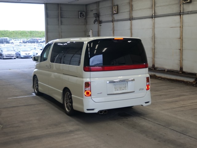 NISSAN ELGRAND 2008