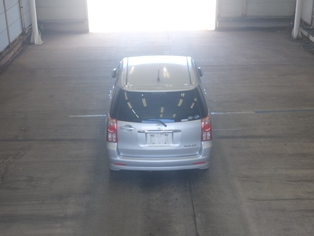TOYOTA RAUM 2008