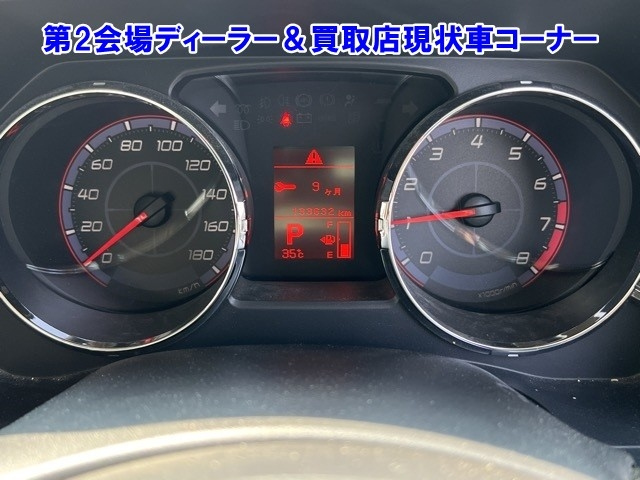 MITSUBISHI DELICA D5 2009