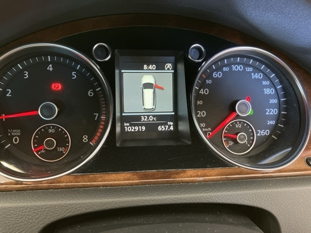 VOLKSWAGEN PASSAT VARIANT 2014