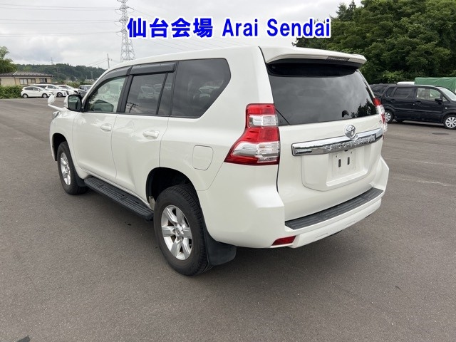 TOYOTA LAND CRUISER PRADO 2014
