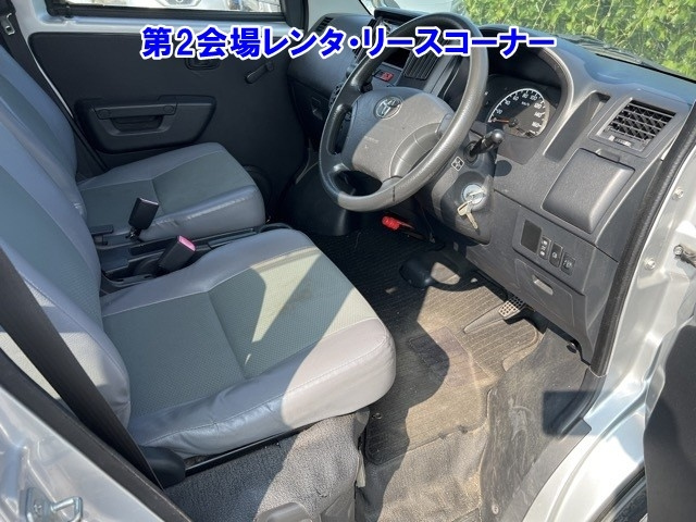 TOYOTA TOWN ACE VAN 2016