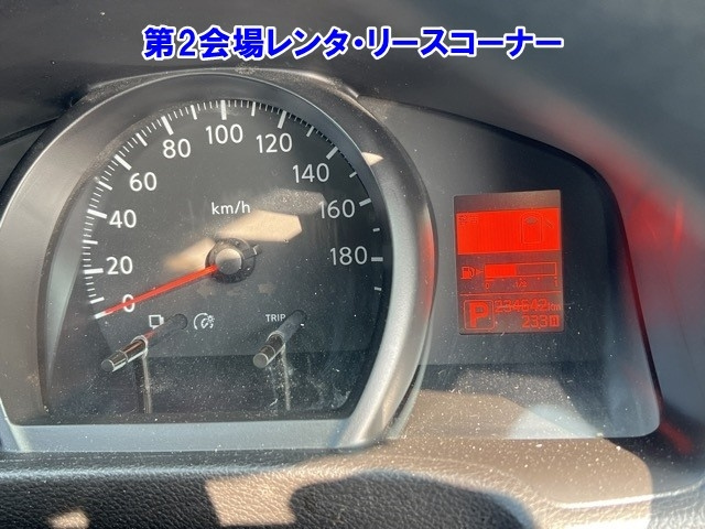 NISSAN NV200 2018