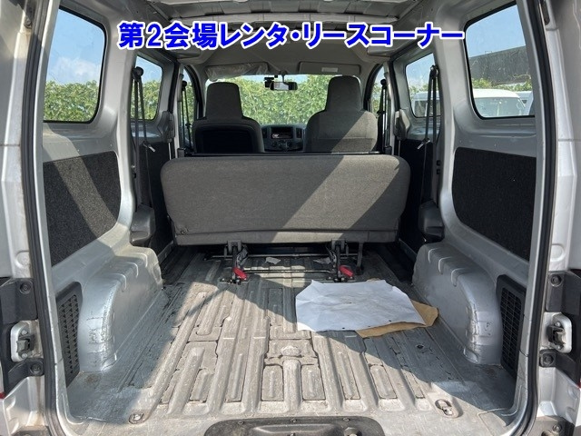 NISSAN NV200 2018